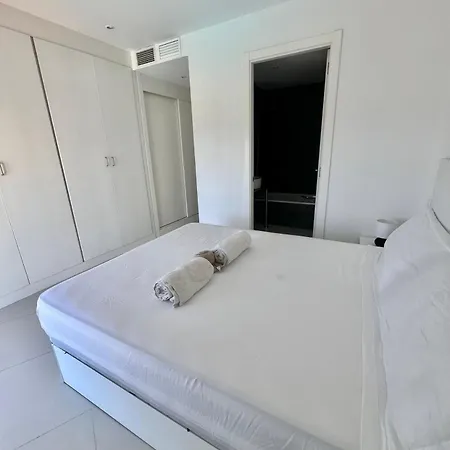 Apartment Modern Seaview Bossa *