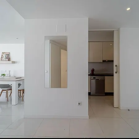 Apartment Modern Seaview Bossa